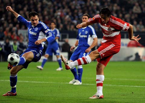 记者：佛罗伦萨深陷降级区，拉涅利明确拒绝回归担任救火教练（记者：佛罗伦萨陷入保级泥潭，拉涅利果断拒绝回锅救火）