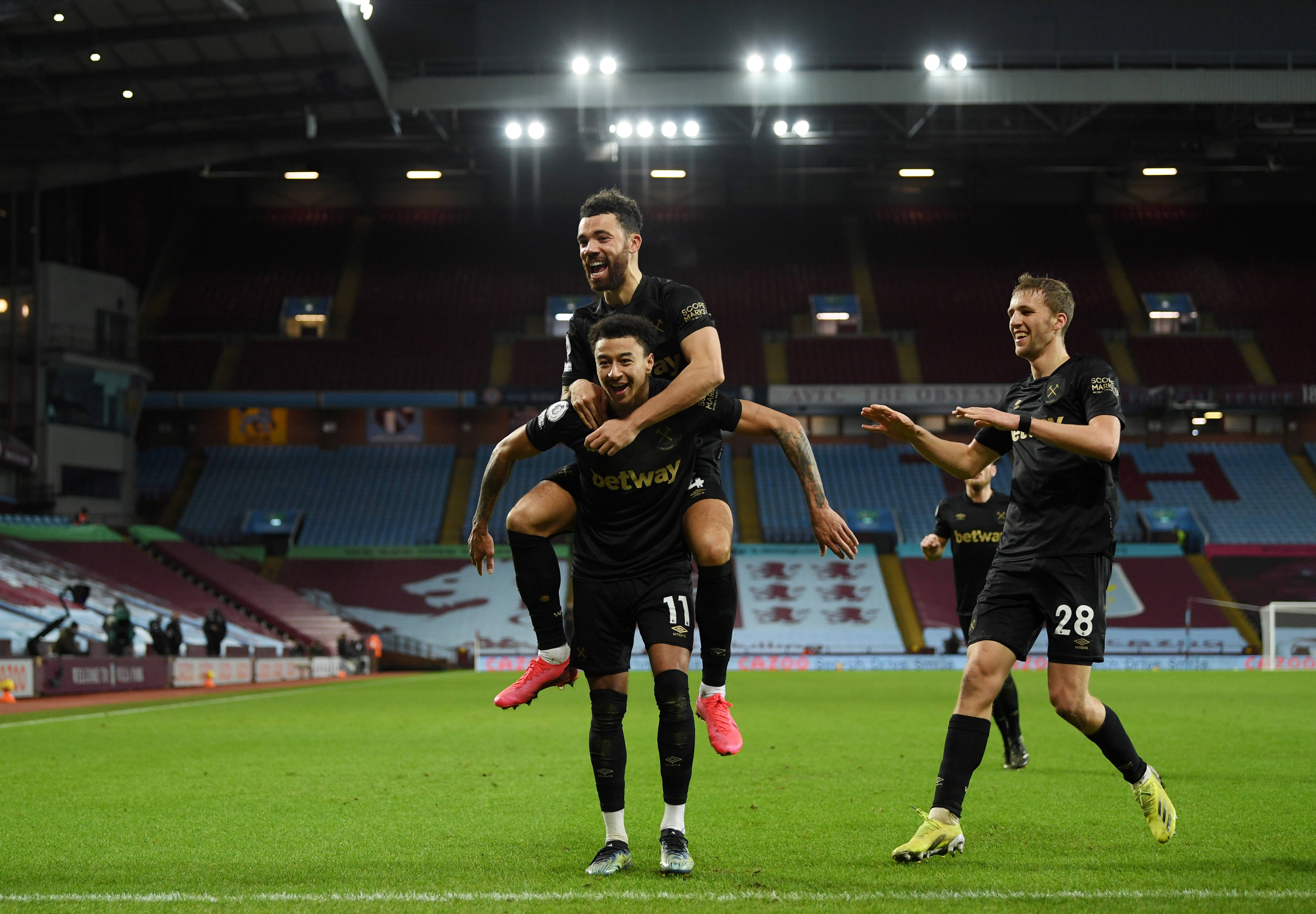 荷乙更新身价，20岁中国小将王博豪上涨10万欧，创个人新高（荷乙身价更新：20岁中国新星王博豪上涨10万欧，创生涯新高）