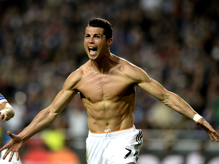 美记：快船会善待保罗，与经纪公司合作为保罗寻找合适下家（美媒：快船将妥善安置保罗，联手其经纪团队物色合适下家）