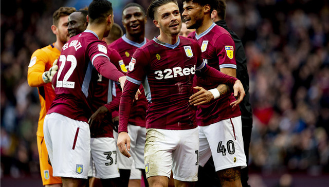 西媒：拉菲尼亚成巴萨非卖品，本赛季欲率队夺欧冠+世界杯