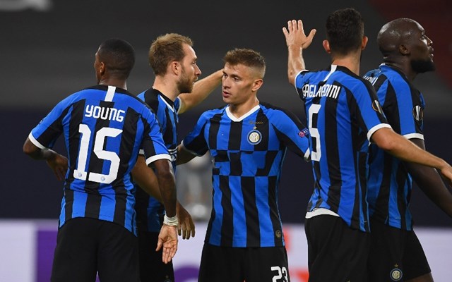 39岁仍然无所畏惧：诺伊尔的拜仁传奇继续