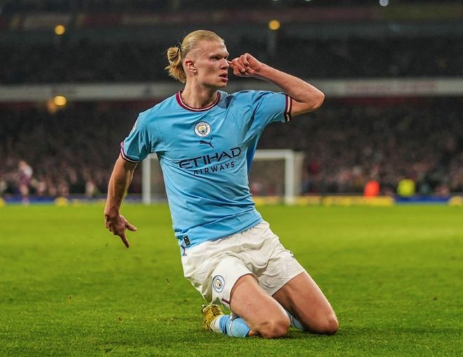 劳尔-阿森西奥发文哀悼祖父：愿你陪伴我每一步，赐予我力量（劳尔-阿森西奥悼念祖父：愿你化作力量，伴我前行）