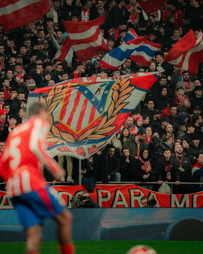 红黑军团的旅程终点：雷乌斯红迪斯与皇家社会的国王杯对决（红黑军团征途谢幕：雷乌斯红迪斯与皇家社会上演国王杯对决）