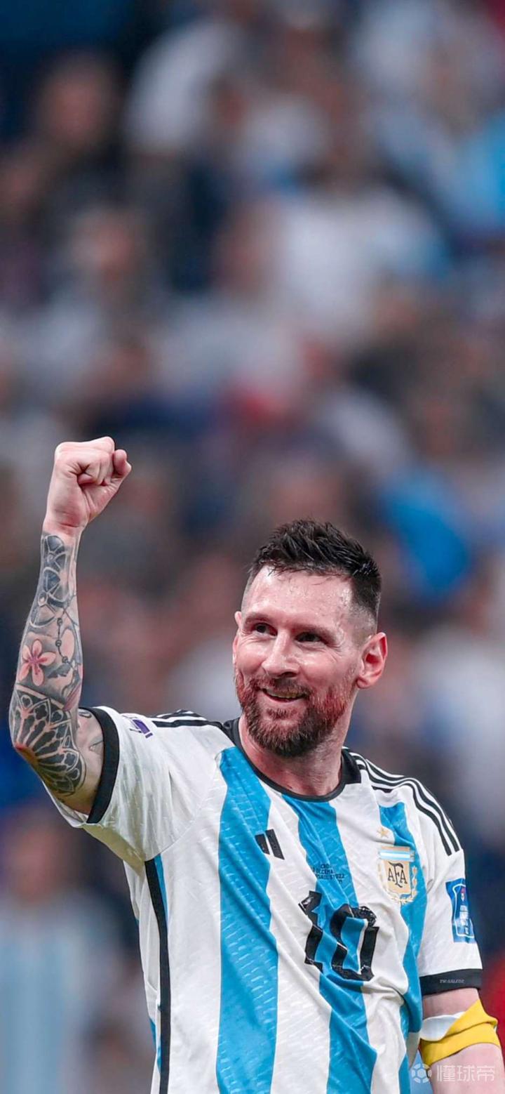 湖北U20男足门将姚浩洋庆祝全运夺金：湖北是冠军，创造历史（全运会夺金后，湖北U20门将姚浩洋高呼：湖北夺冠，书写历史）