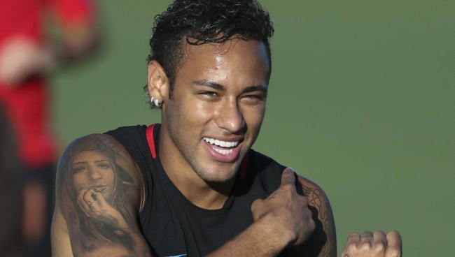 欧冠改制后连续3场破门最年轻榜单：17岁卡尔居首，姆巴佩次席（欧冠改制以来连续三场进球最年轻球员榜：17岁卡尔领跑，姆巴佩位居第二）