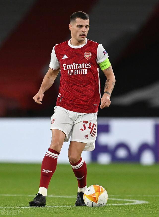 半场战报：巴西国际1-0桑托斯，帕特里克破门（半场战况：巴西国际1-0领先桑托斯，帕特里克建功）