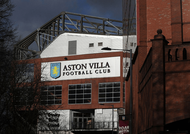 印度球迷：安保水平太糟糕，混乱中竟有警察试图和梅西自拍（印度球迷怒批安保：现场混乱，警察竟趁乱想与梅西自拍）